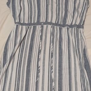 Time and Tru, blue and white summer dress. Size small (4-6).